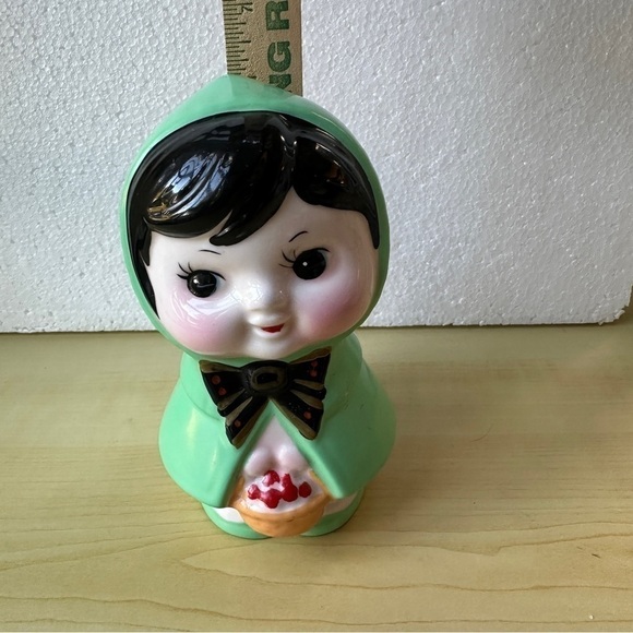Light Green Riding Hood Vintage Ceramic Coin Bank - Picture 9 of 11